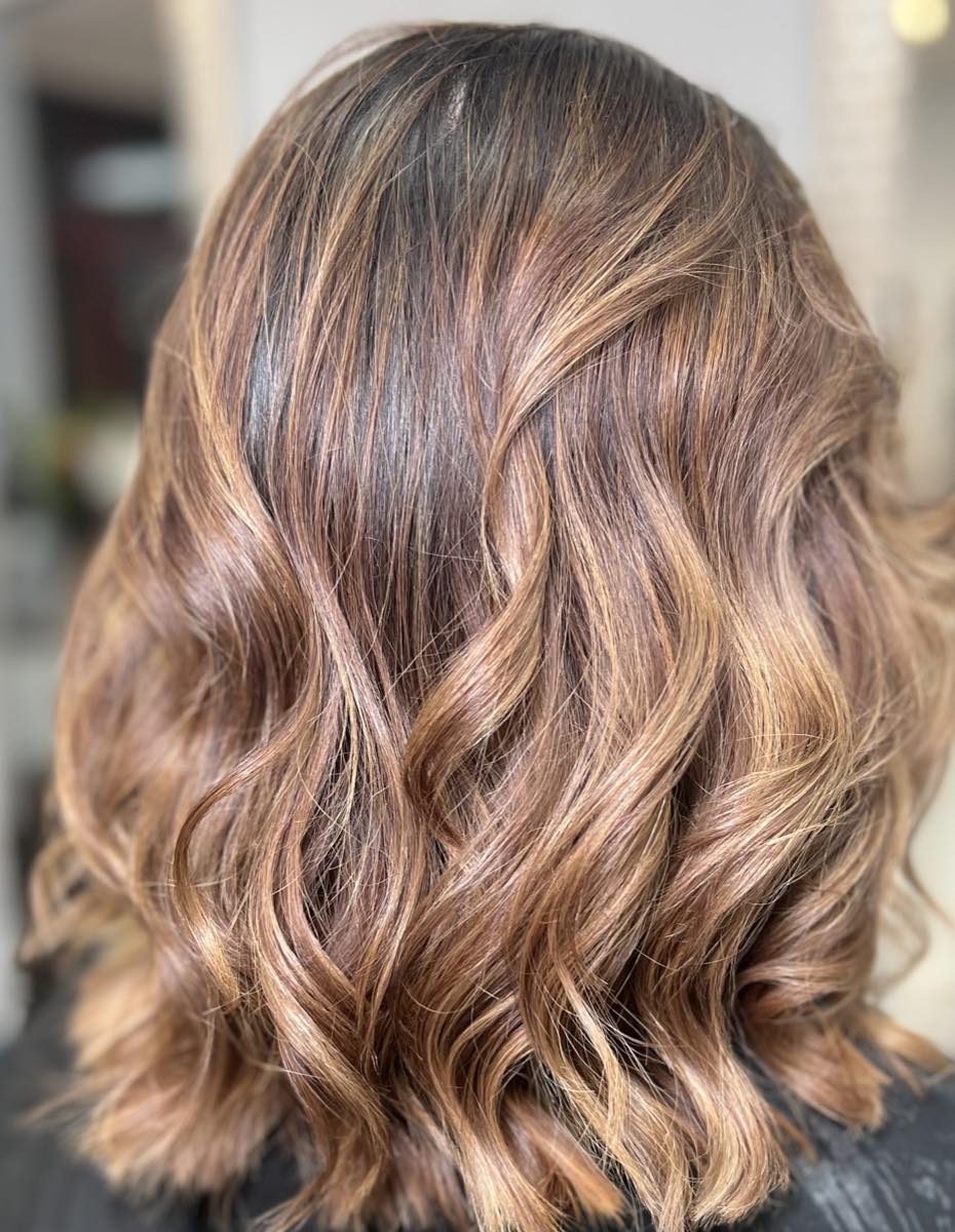 Balayage bob with soft caramel waves by Maricela's Beauty Salon